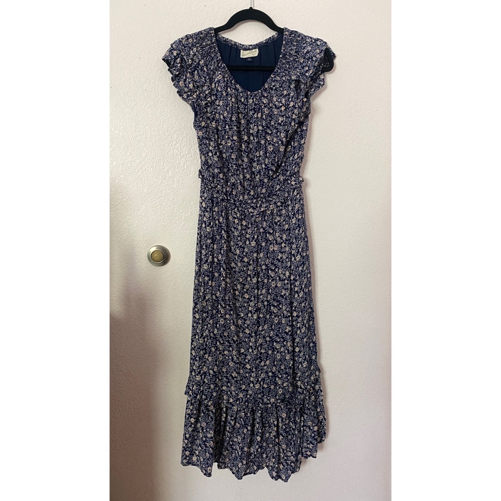 Universal Thread Navy Blue Floral Maxi Dress